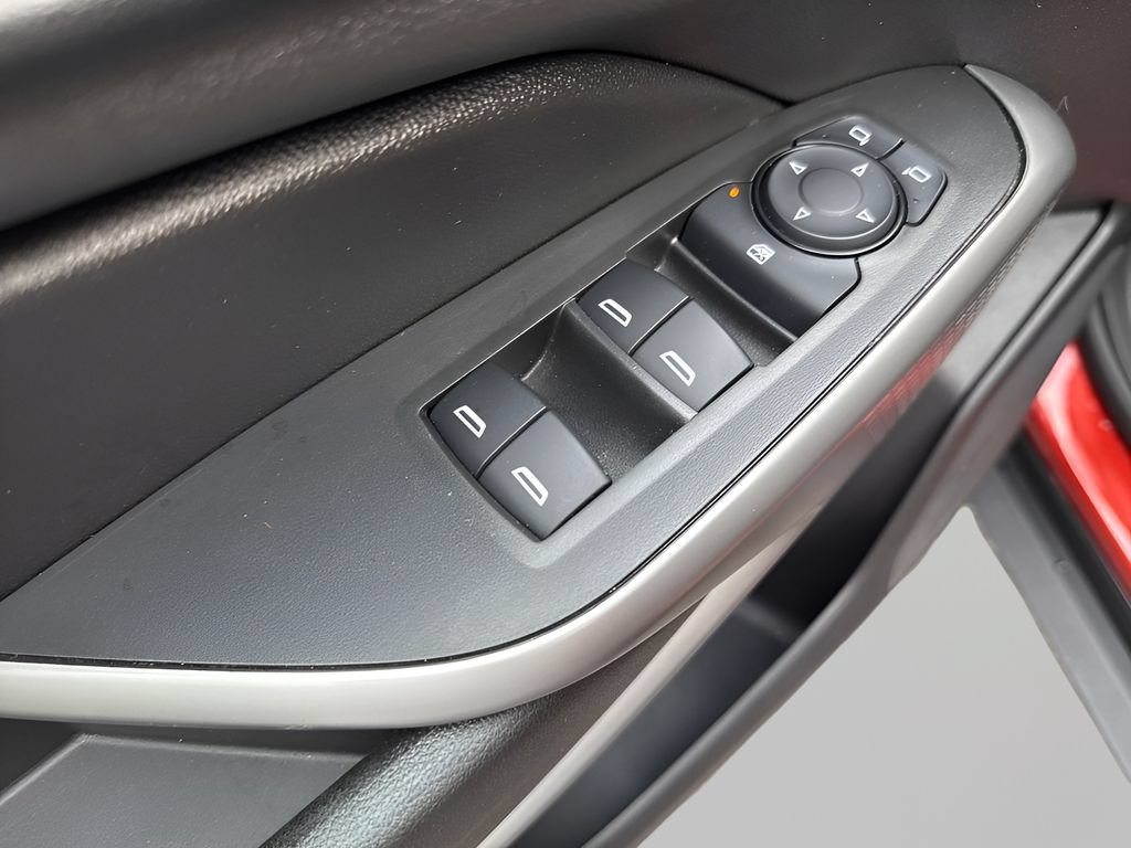 Used 2024 Chevrolet Trax LS FWD image 19