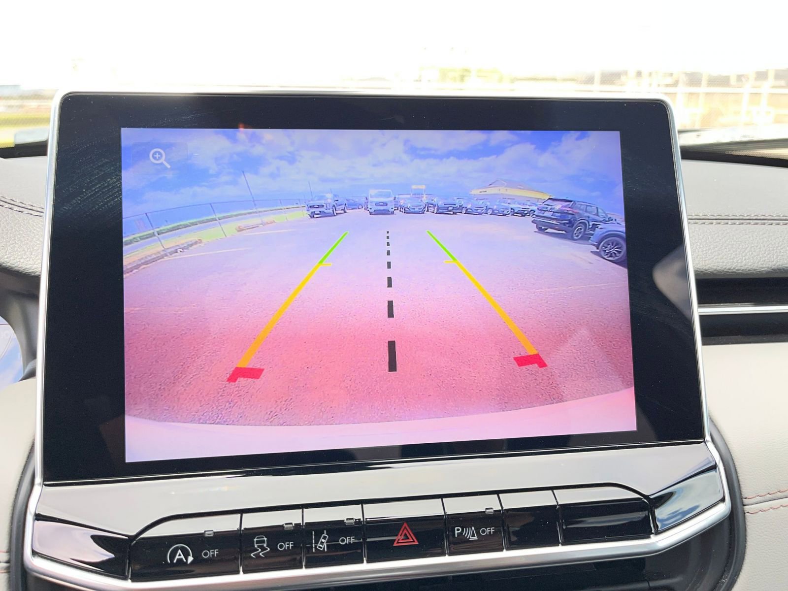 Used 2025 Jeep Compass Limited image 24