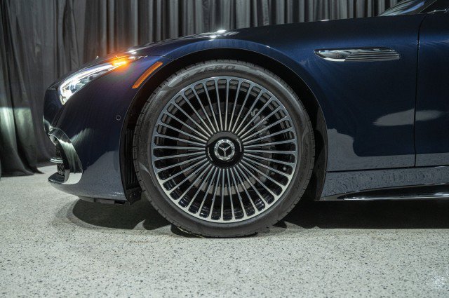 New 2026 Mercedes-Benz Maybach SL 680 image 8