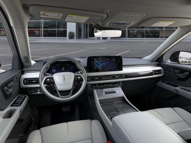 New 2025 Lincoln Aviator AWD w/ Equipment Group 101A image 9