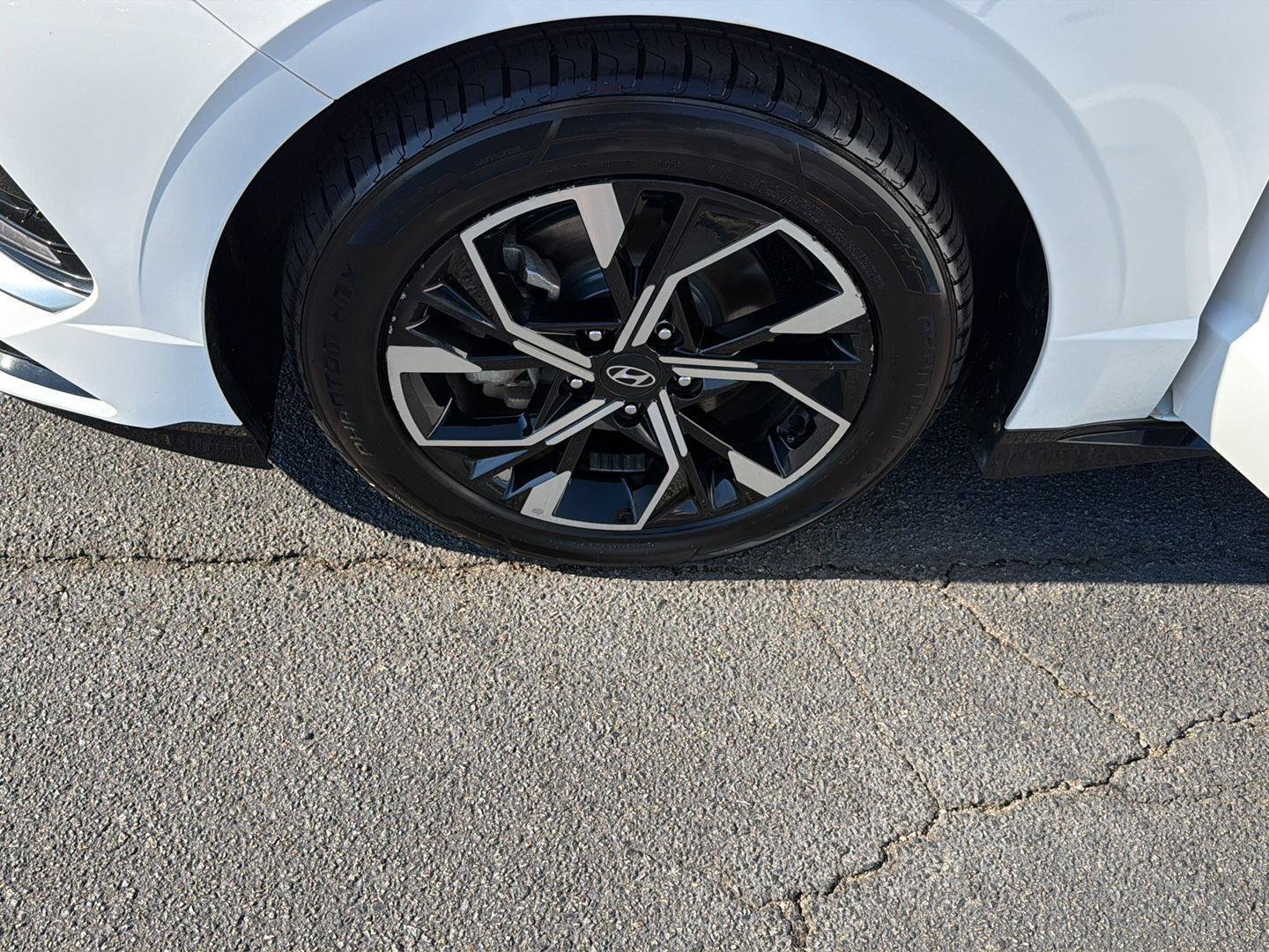 Used 2025 Hyundai Sonata SEL FWD image 36