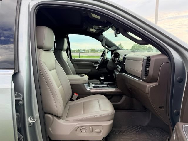 Certified 2023 Chevrolet Silverado 1500 LTZ AWD/4WD image 10