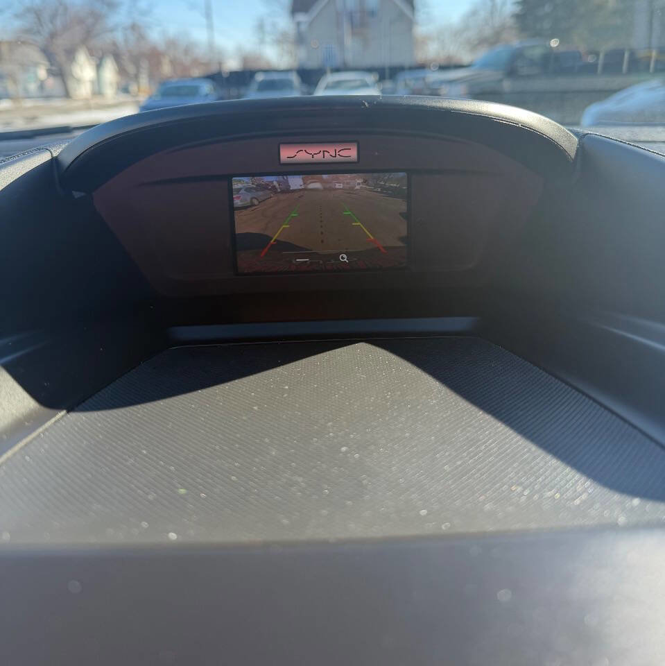 Used 2017 Ford Escape SE w/ SE Sport Appearance Package AWD/4WD image 26