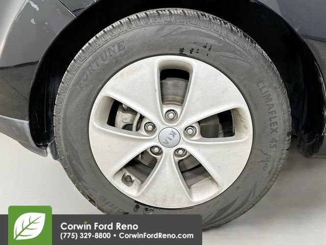 Used 2016 Kia Soul image 28