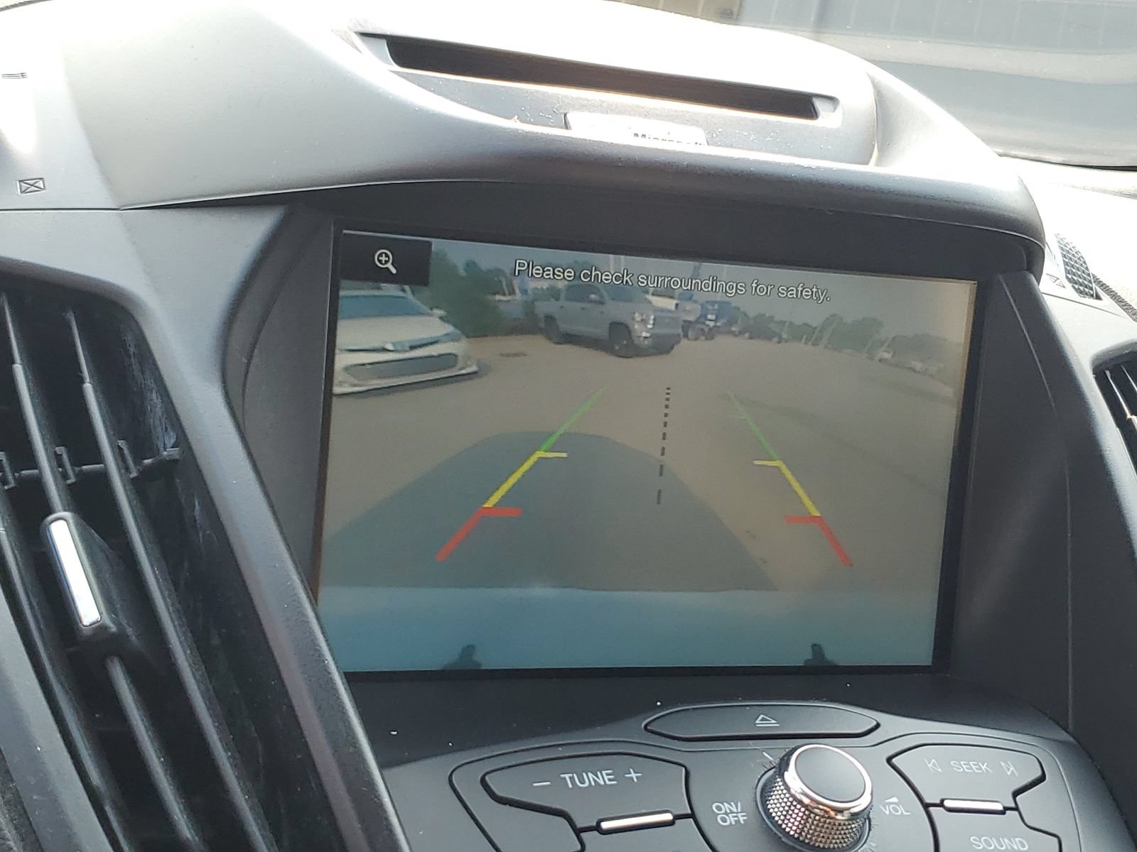 Used 2014 Ford Escape SE w/ Equipment Group 201A FWD image 27