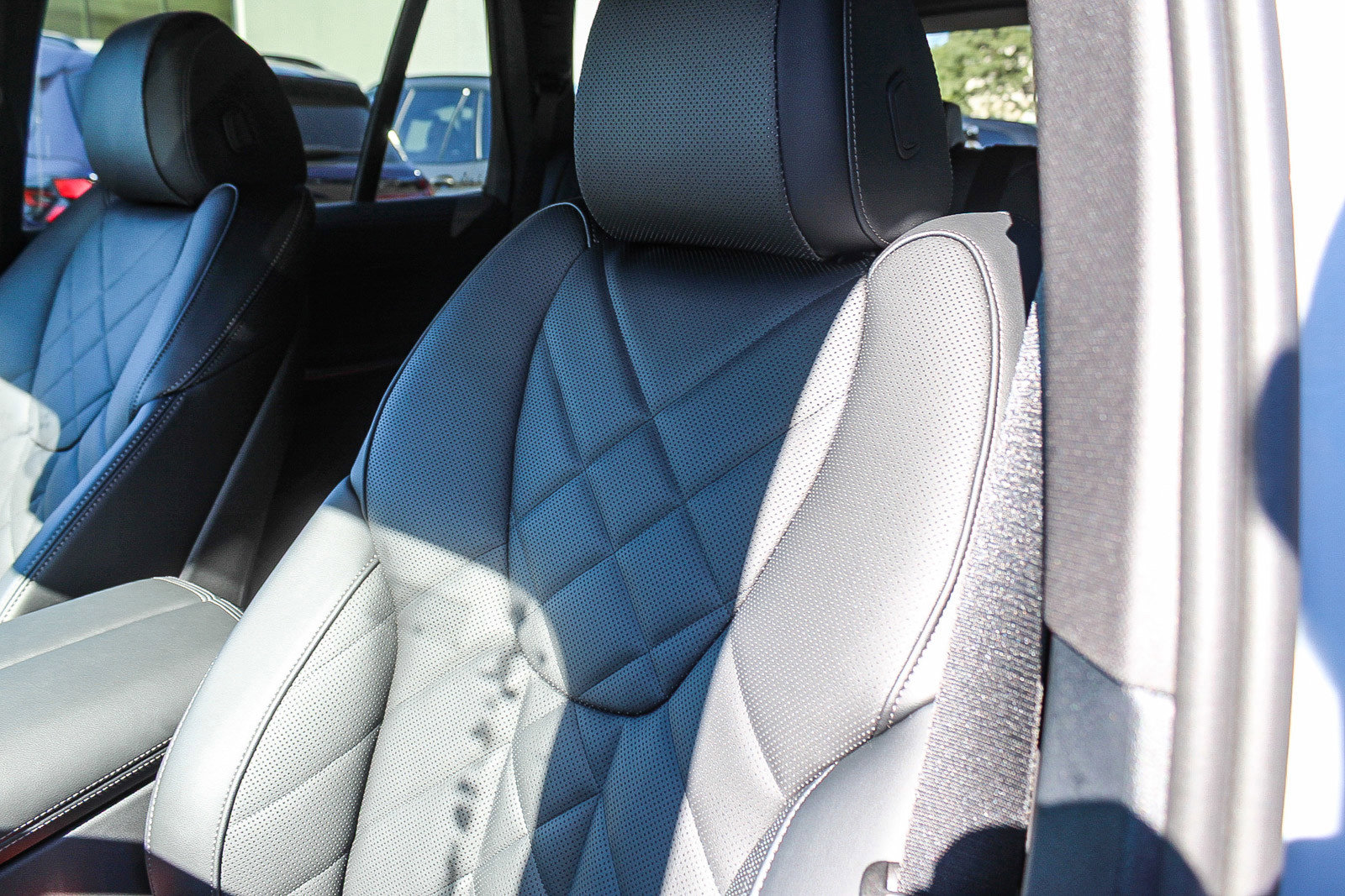 New 2026 BMW X5 sDrive40i w/ M Sport Package image 25