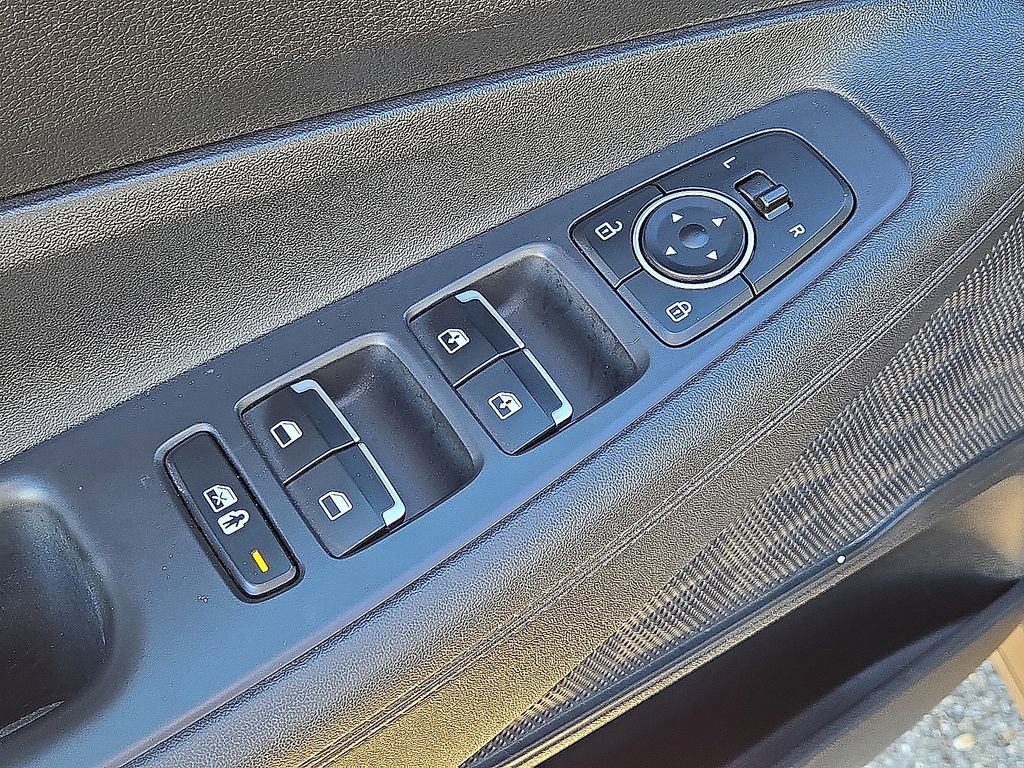 Used 2023 Hyundai Santa Fe SEL image 23