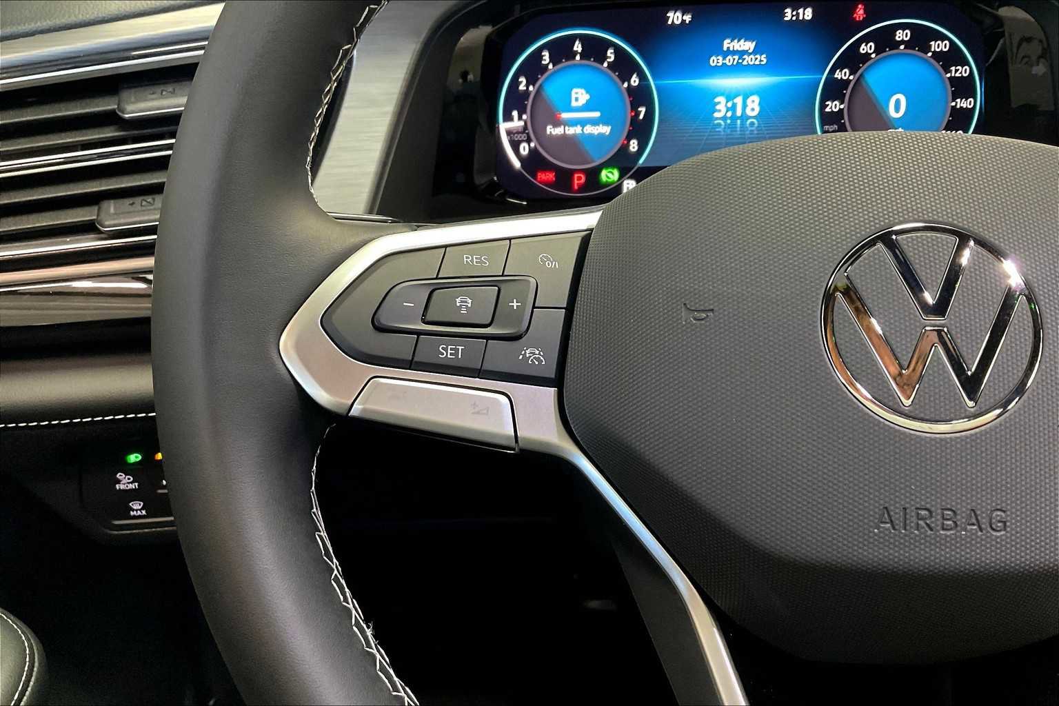 New 2025 Volkswagen Atlas Cross Sport SE image 17