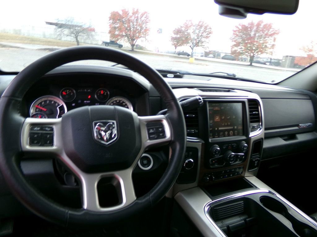 Used 2017 RAM 3500 Laramie image 10