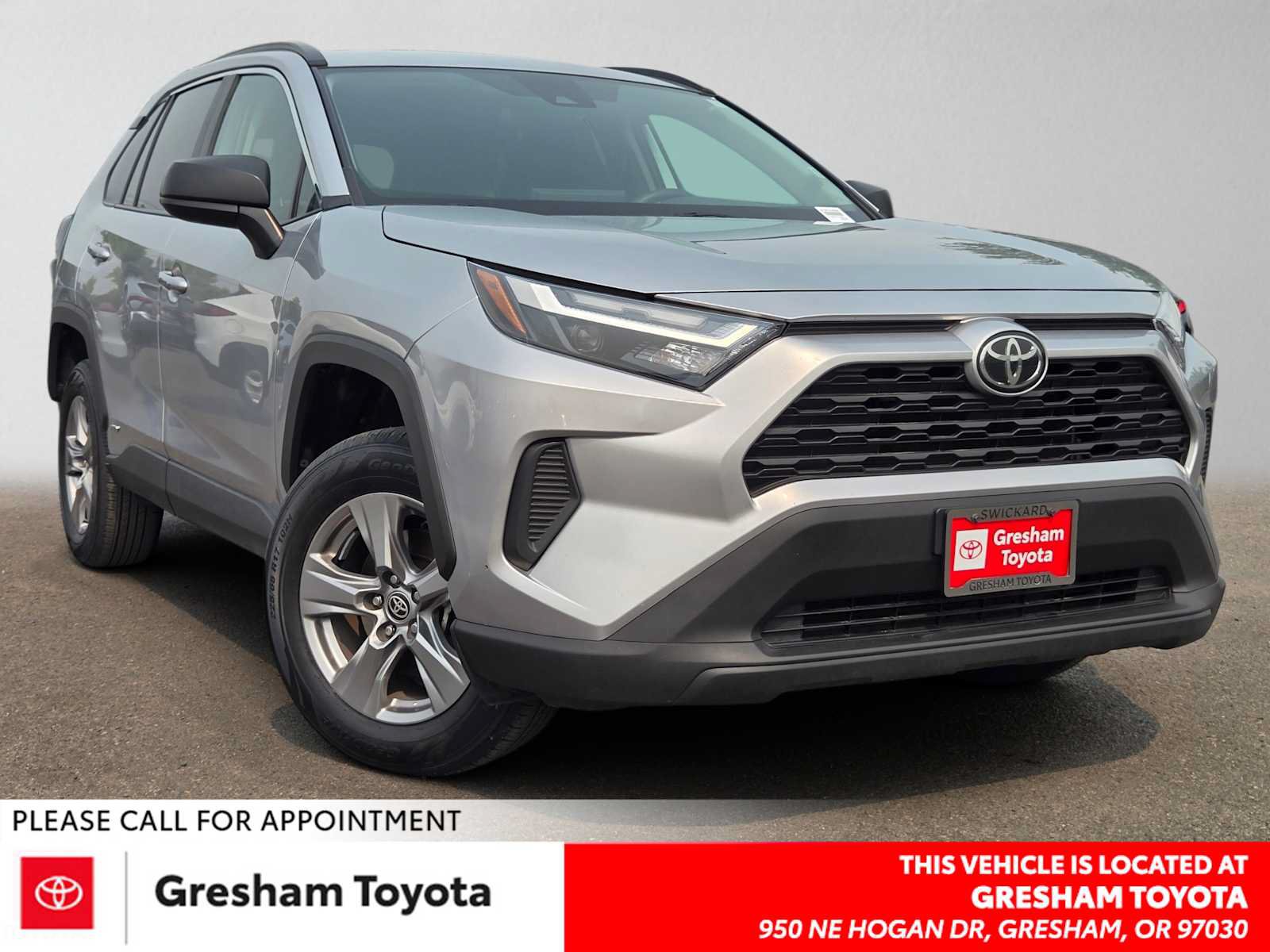 Certified 2025 Toyota RAV4 LE AWD/4WD image 1