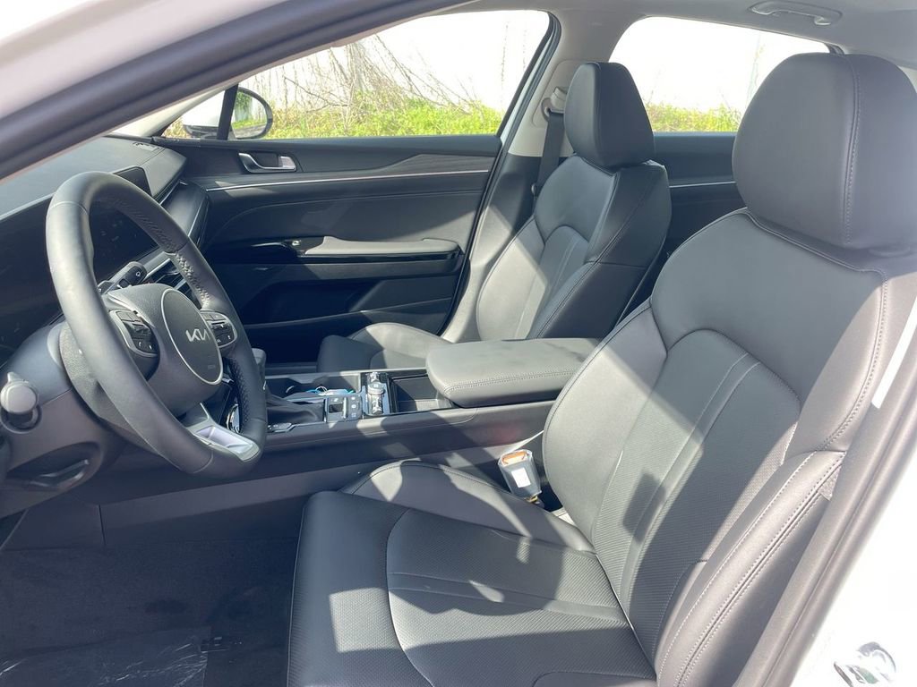 New 2025 Kia K5 EX image 36