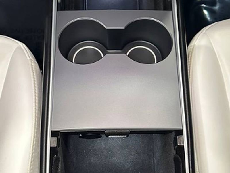 Used 2023 Tesla Model Y Performance AWD/4WD image 29