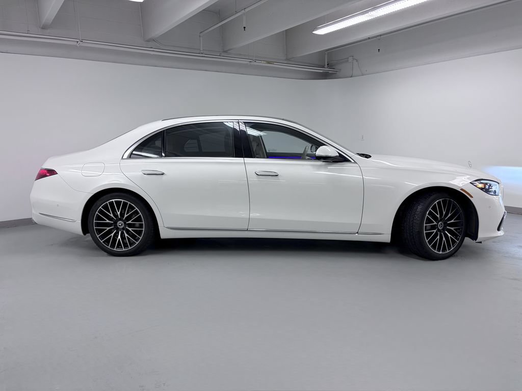 Certified 2023 Mercedes-Benz S 500 4MATIC image 7