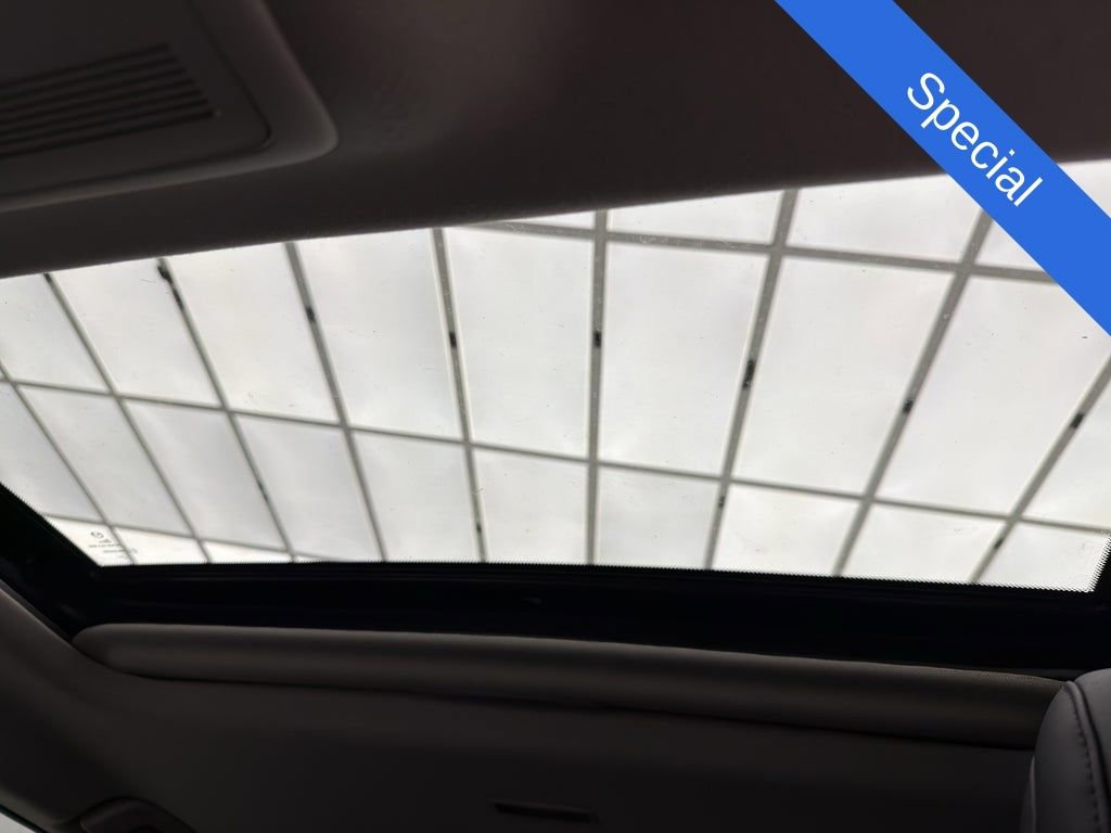 Used 2023 MAZDA CX-30 AWD 2.5 S w/ Premium Package image 24