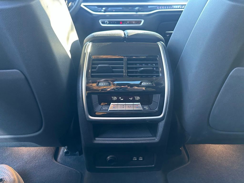 Certified 2025 BMW X7 xDrive40i image 23