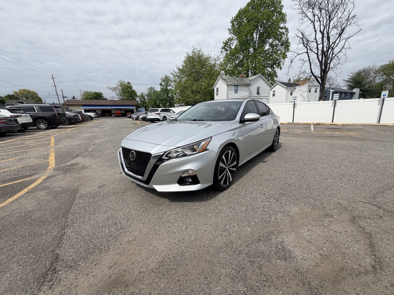 Used 2020 Nissan Altima 2.5 SL FWD image 12