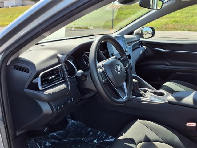 Used 2023 Toyota Camry LE image 48