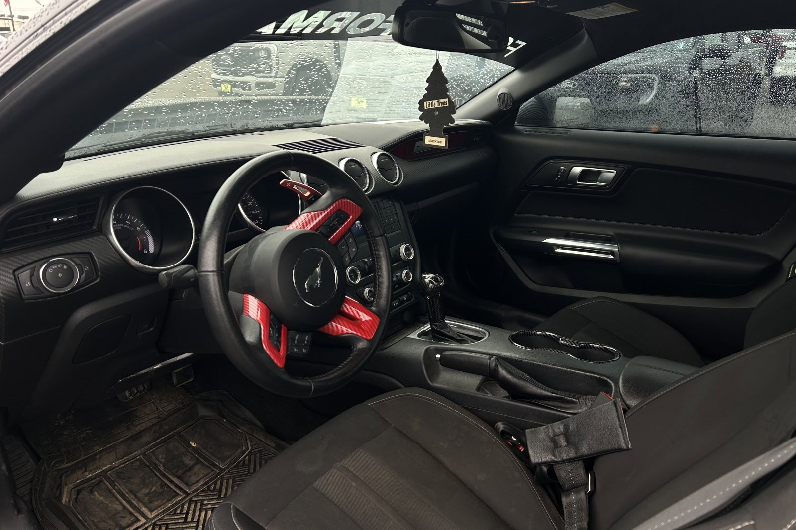 Used 2019 Ford Mustang Coupe image 8