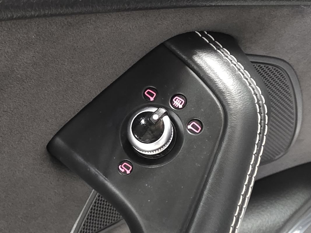 Used 2017 Audi S6 Prestige w/ S6 Sport Package AWD/4WD image 29