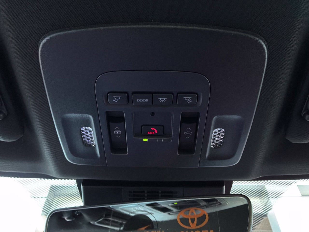 New 2026 Toyota Camry XSE FWD image 16