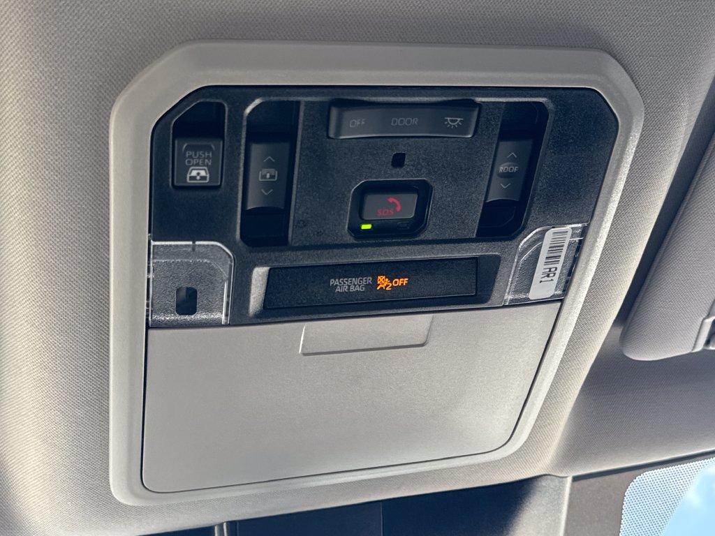 Used 2024 Toyota Tundra Limited w/ TRD Off-Road Package AWD/4WD image 33