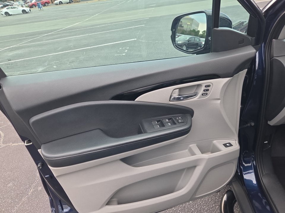 Used 2019 Honda Ridgeline RTL-E image 36