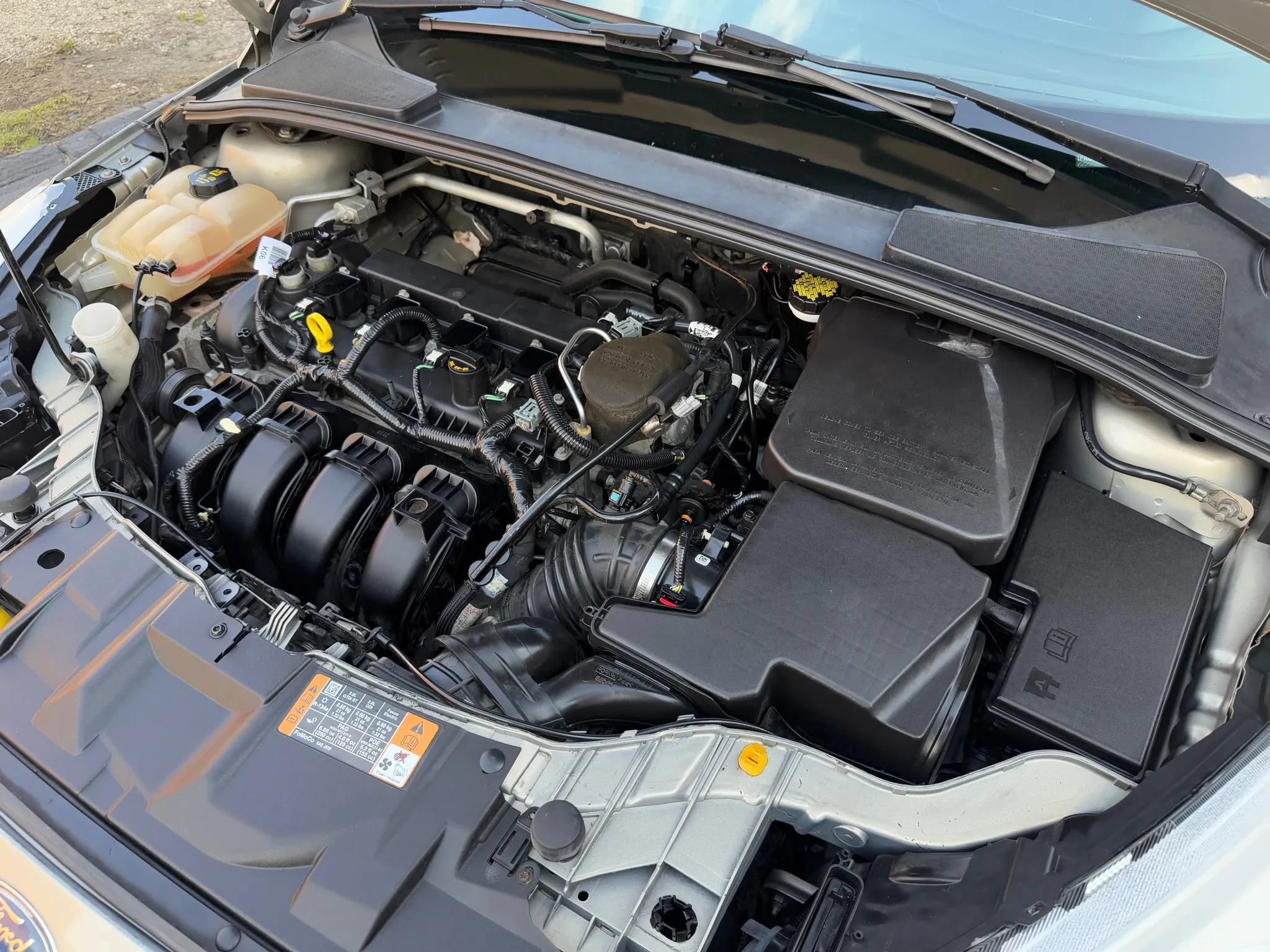 Used 2015 Ford Focus SE FWD image 42