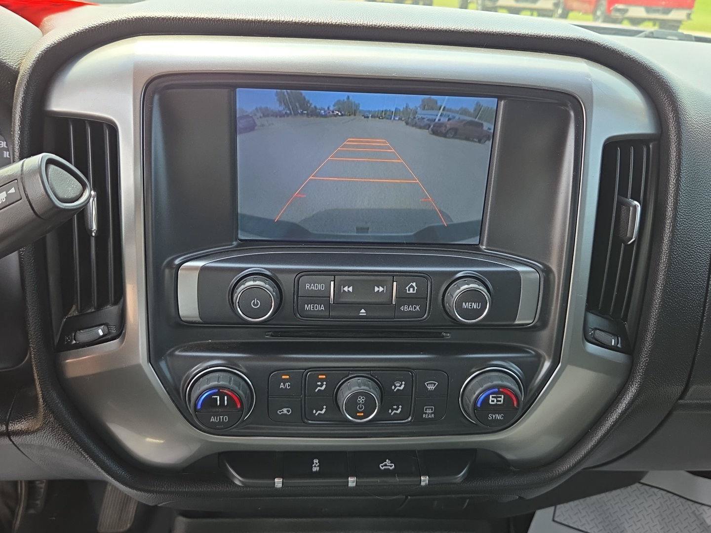 Used 2015 Chevrolet Silverado 2500 LT w/ LT Convenience Package AWD/4WD image 23