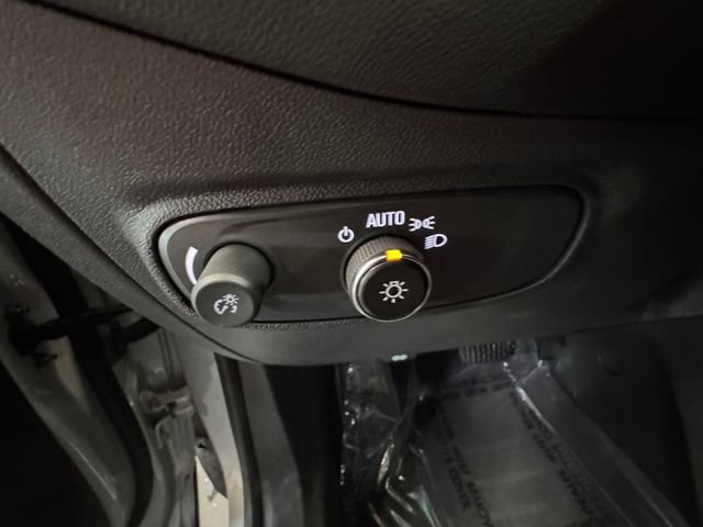 Used 2022 Chevrolet Equinox RS image 22