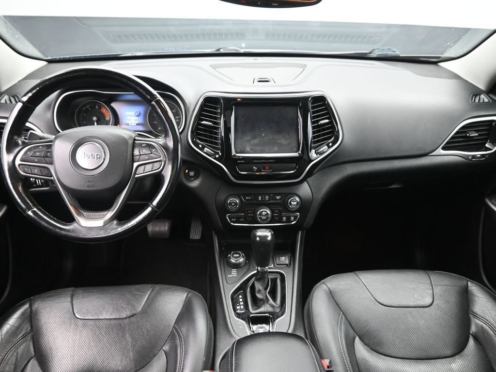 Used 2020 Jeep Cherokee Limited image 21