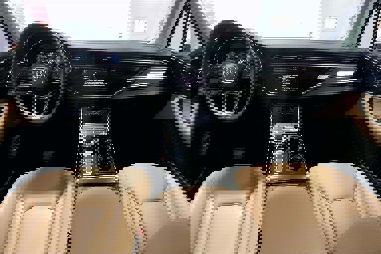 Used 2022 Audi Q7 3.0T Premium w/ Convenience Package image 9