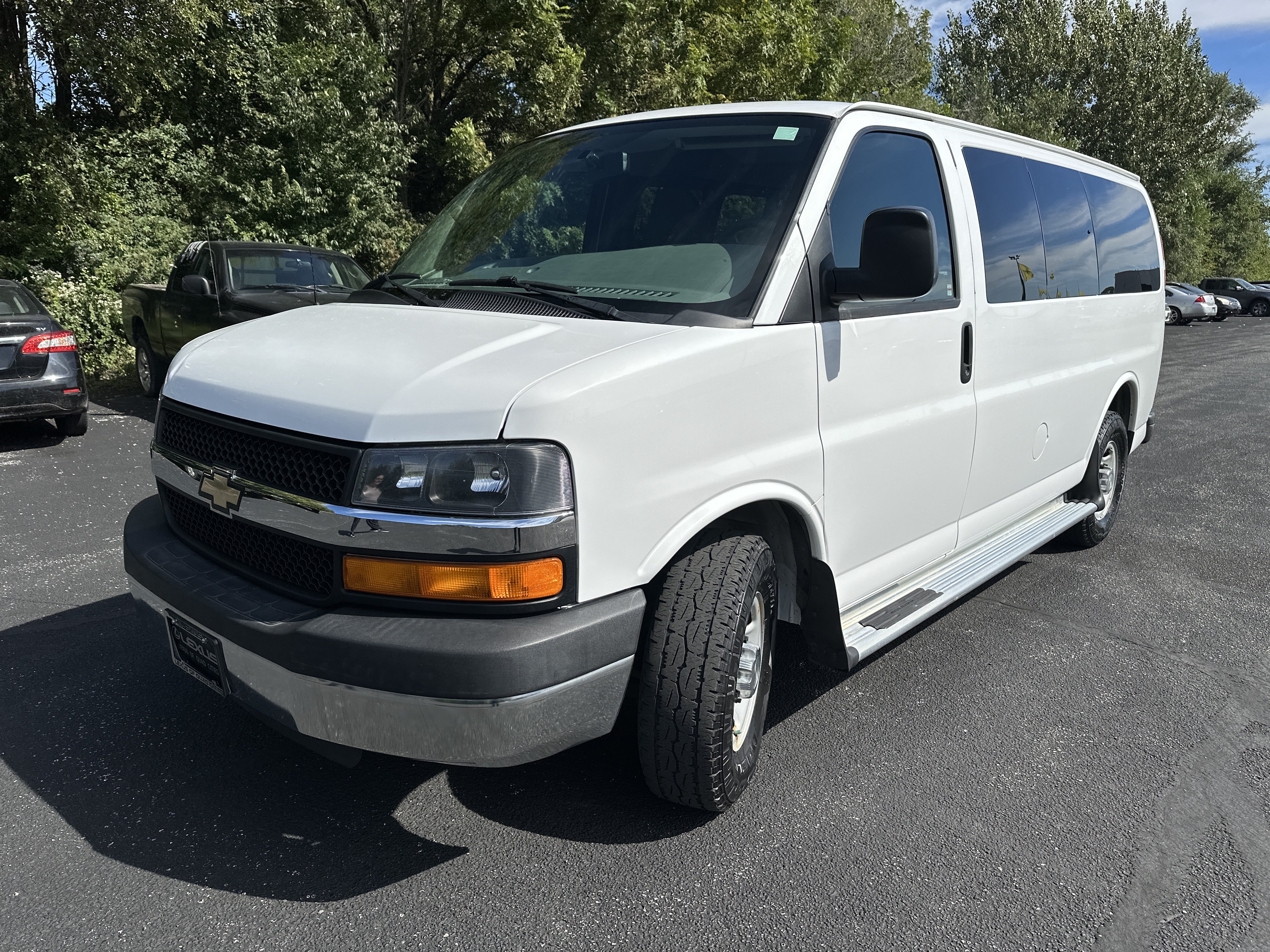 Used 2013 Chevrolet Express 3500 LT w/ LT Preferred Equipment Group RWD image 3