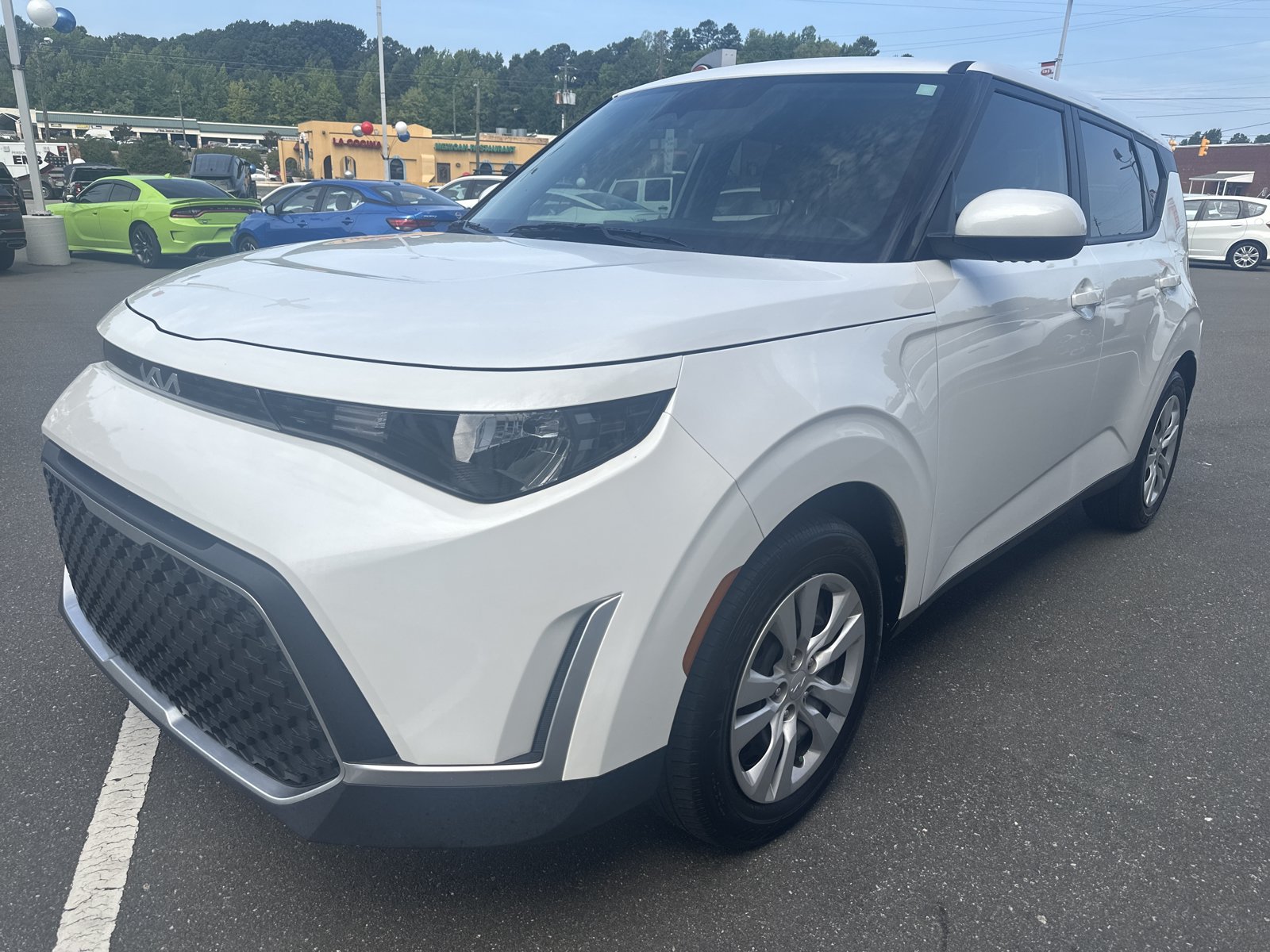 Used 2024 Kia Soul LX FWD image 4
