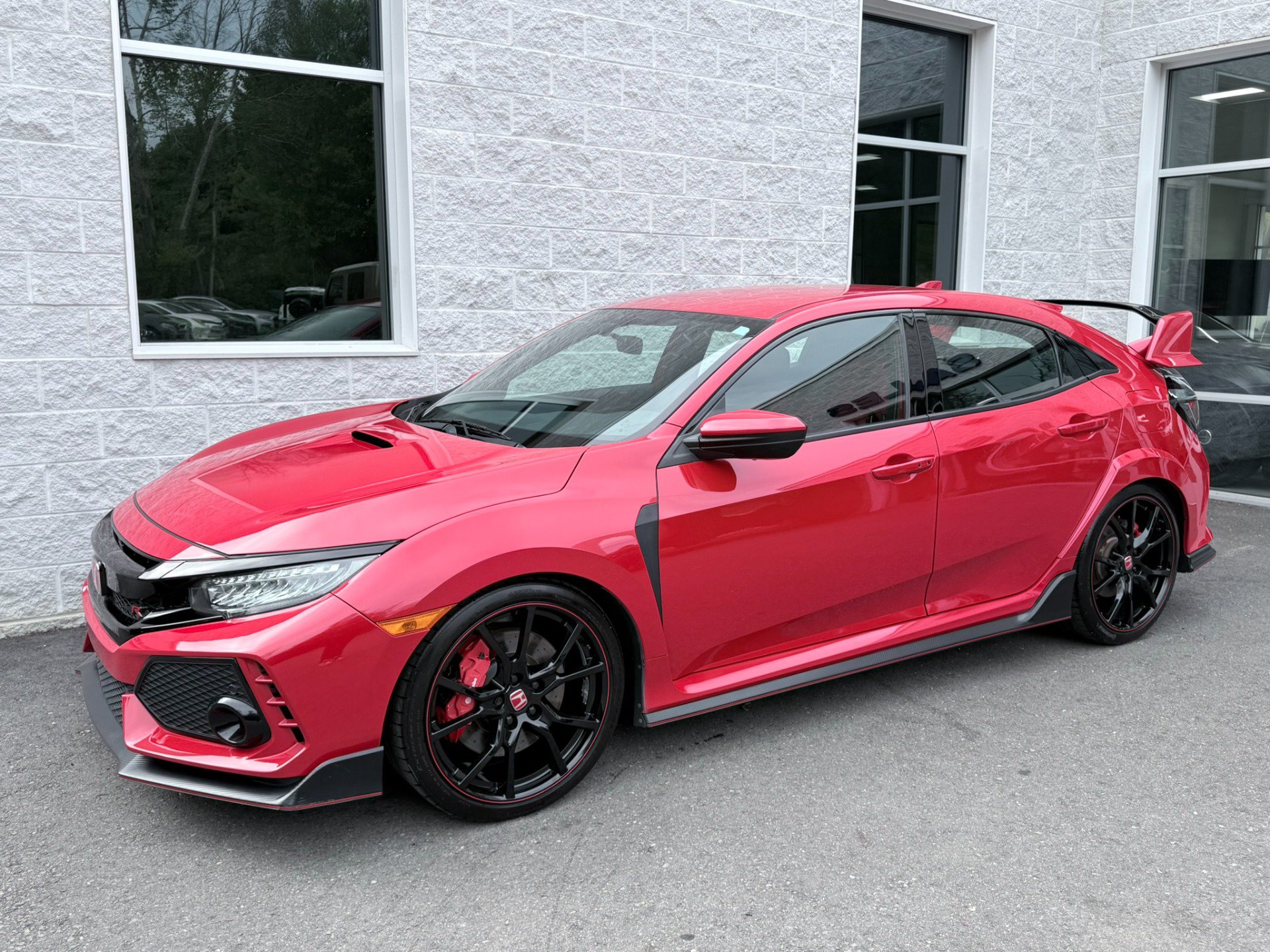 Used 2019 Honda Civic Type R image 1