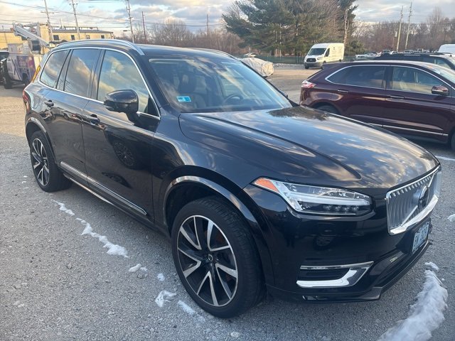 Used 2023 Volvo XC90 B6 Plus w/ Protection Package Premier image 3
