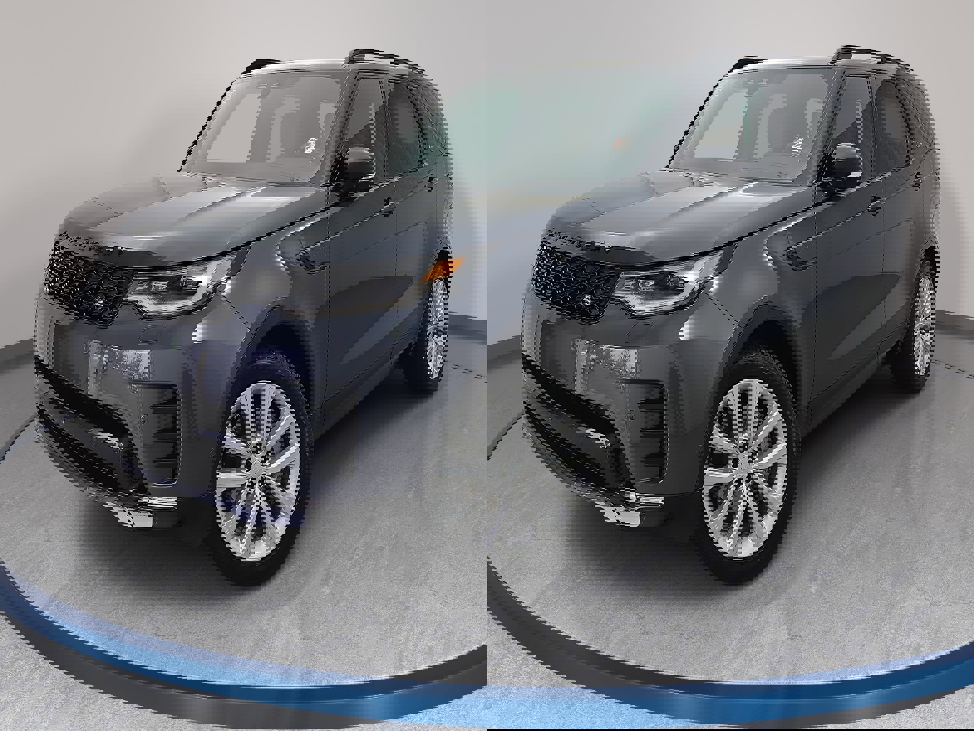 New 2026 Land Rover Discovery Dynamic SE
