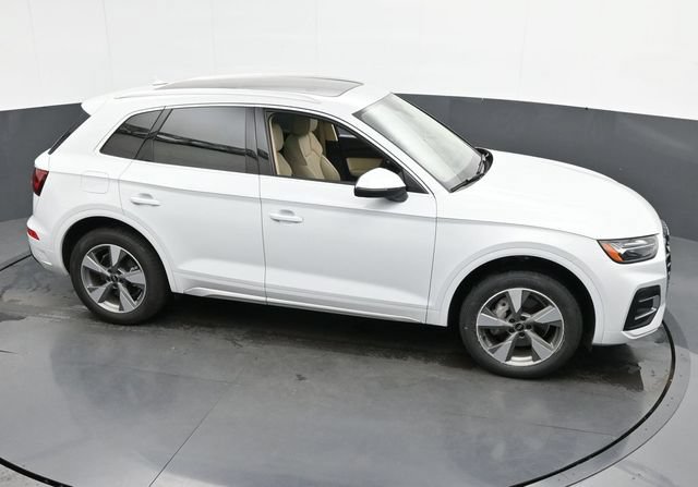 Used 2025 Audi Q5 2.0T Premium Plus w/ Premium Plus Package AWD/4WD image 41