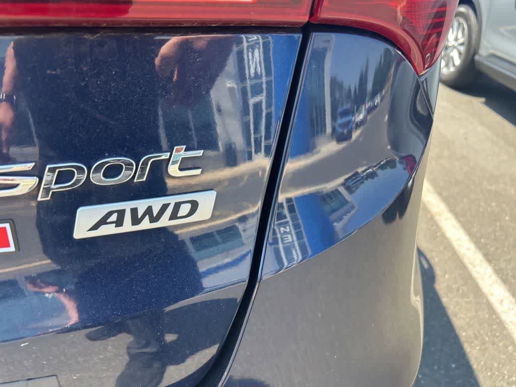 Used 2017 Hyundai Santa Fe Sport AWD/4WD image 5