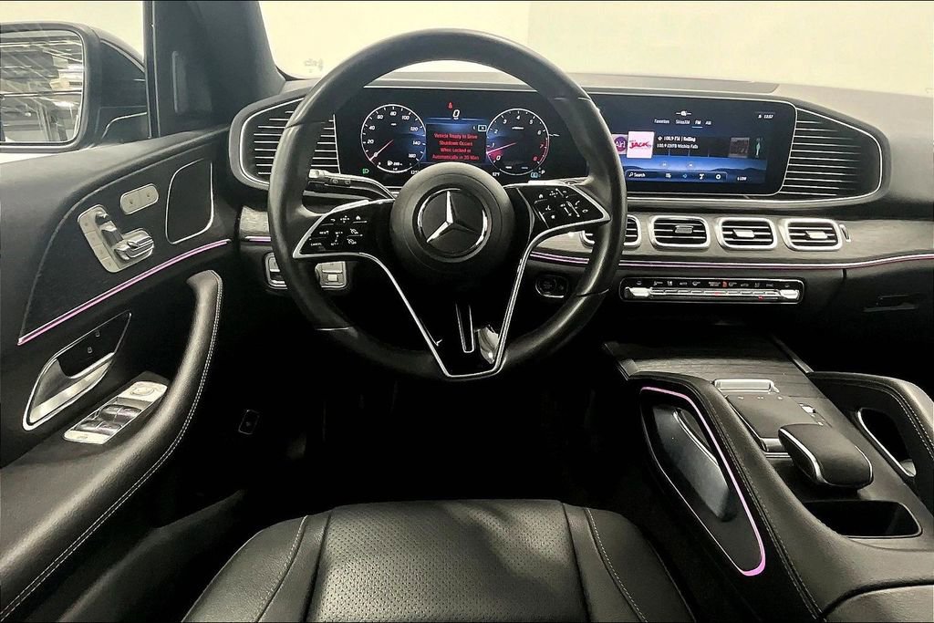Used 2025 Mercedes-Benz GLE 350 4MATIC image 5