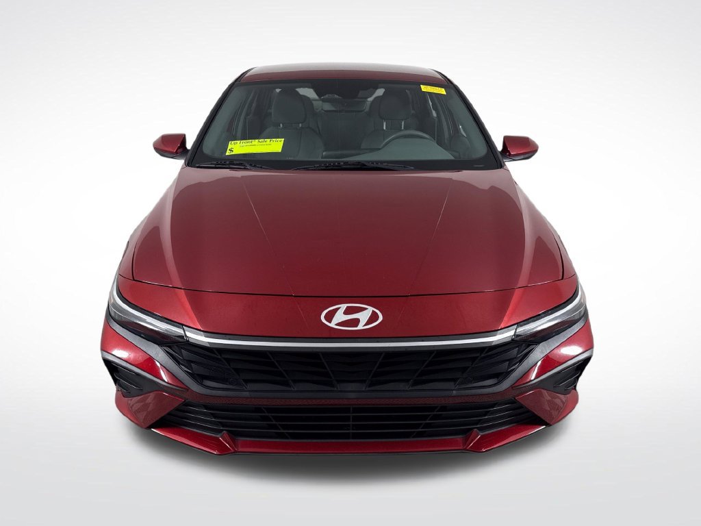 Certified 2024 Hyundai Elantra SEL FWD image 11