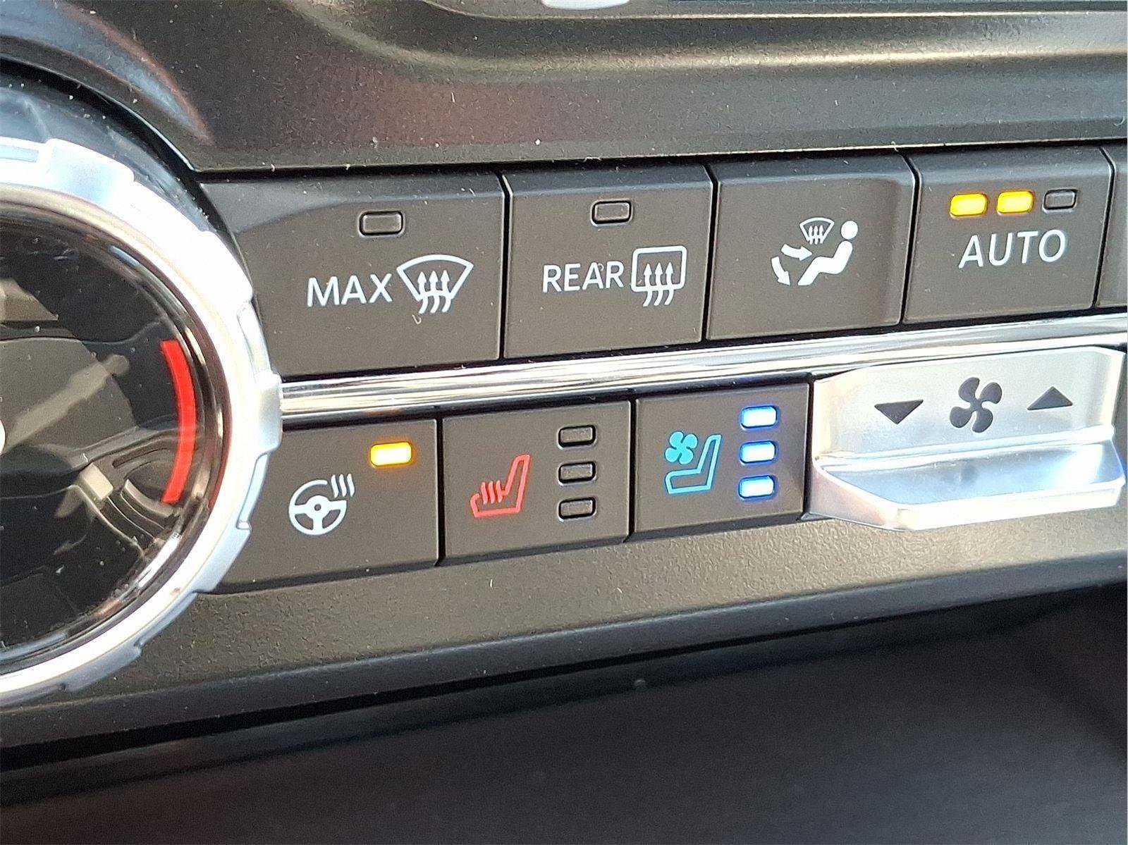 New 2026 Ford F250 Platinum w/ Tremor Off-Road Package image 18