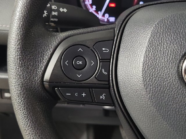 Used 2024 Toyota RAV4 XLE w/ Convenience Package FWD image 25