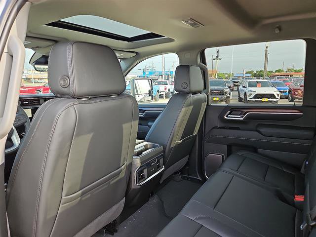 Used 2025 GMC Sierra 2500 Denali w/ Denali Reserve Package image 9