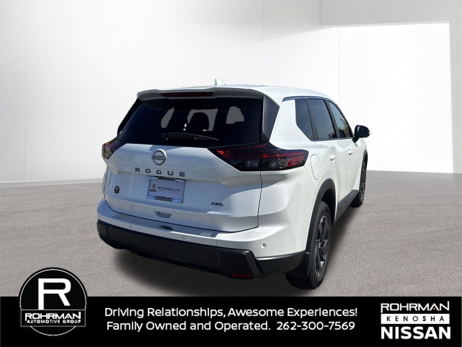 Certified 2025 Nissan Rogue SV AWD/4WD image 5