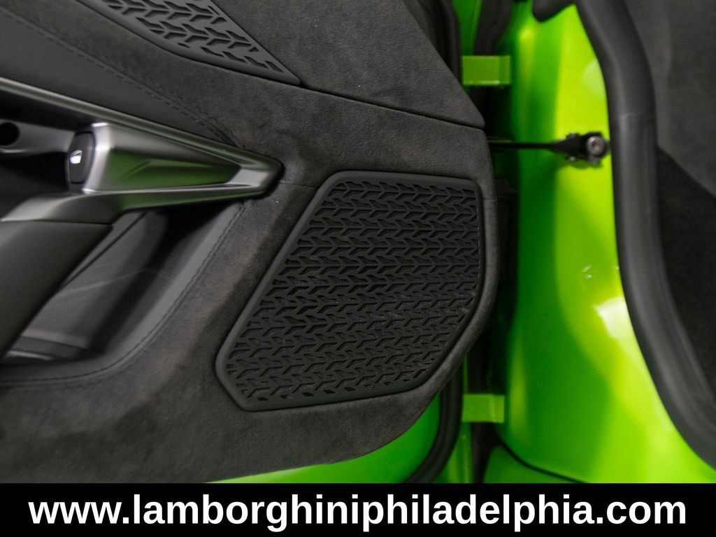 Used 2026 Lamborghini Temerario AWD/4WD image 11