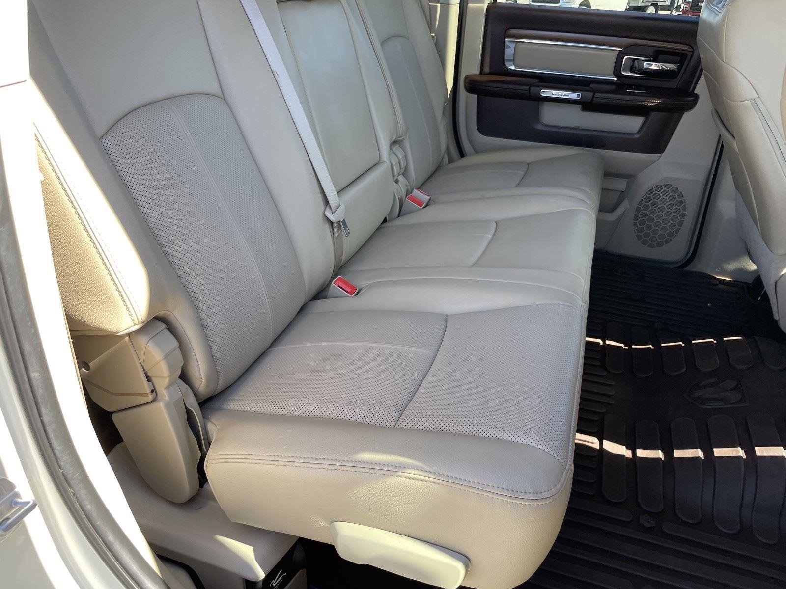 Used 2018 RAM 2500 Laramie w/ Protection Group image 27