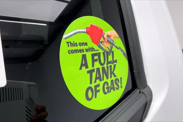 Used 2024 GMC Canyon Elevation image 34