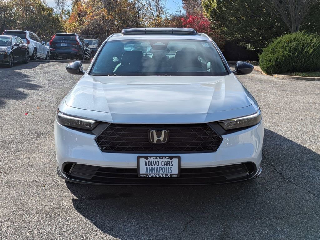 Used 2023 Honda Accord Sport image 2