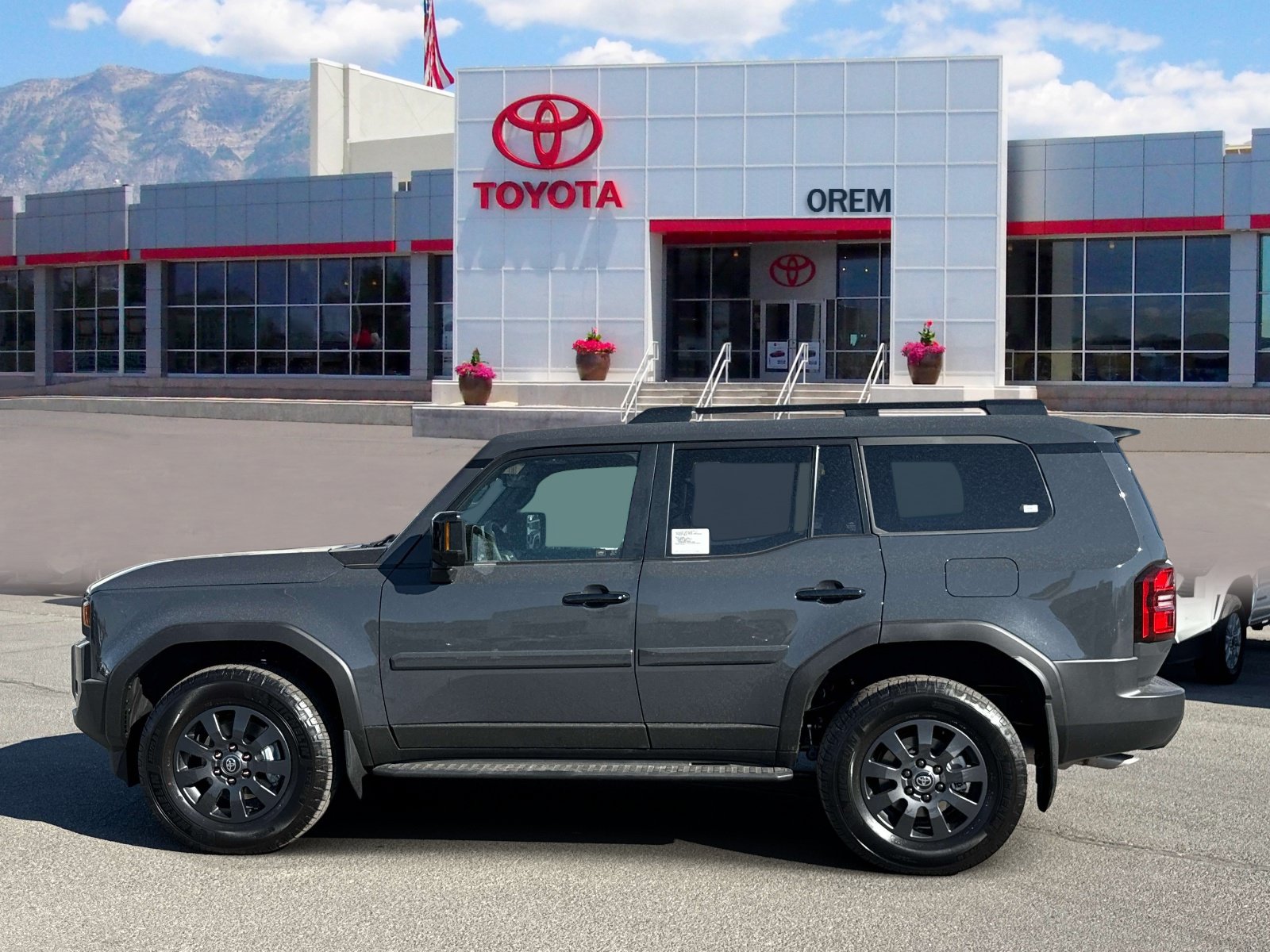 New 2027 Toyota Land Cruiser w/ Premium Package AWD/4WD image 5