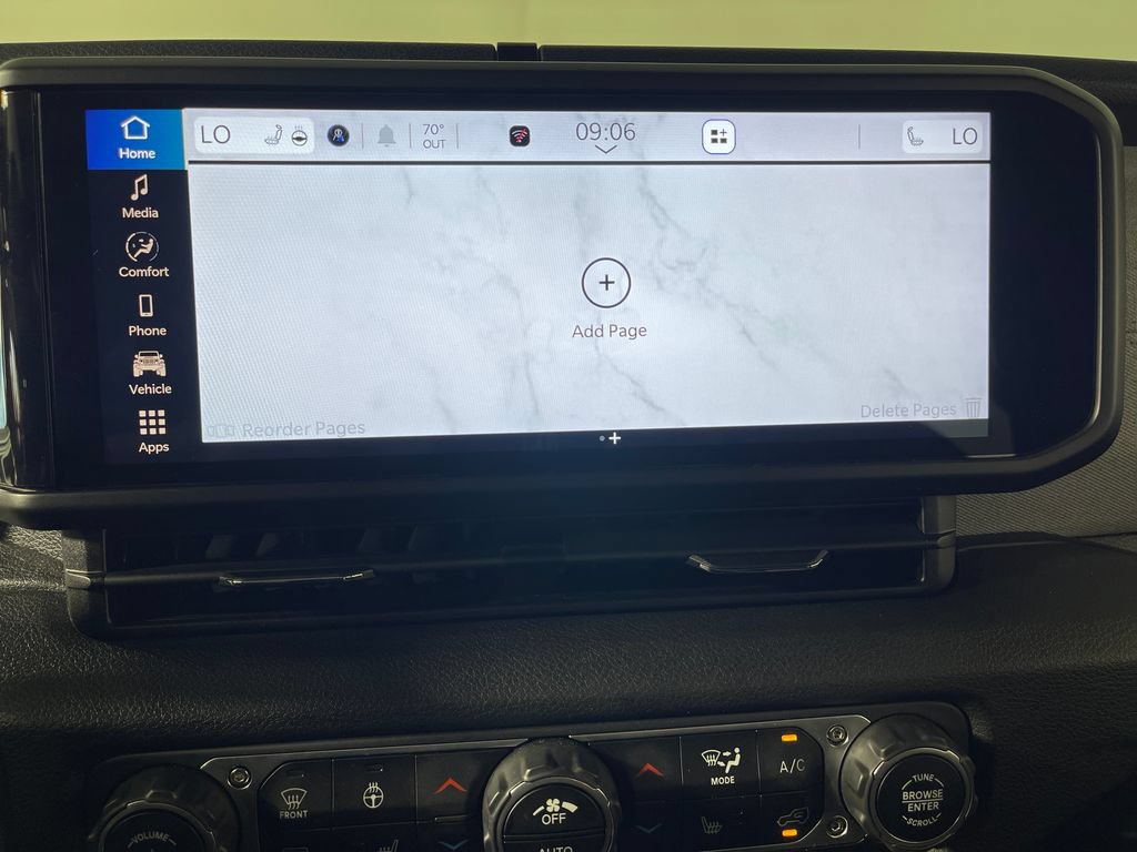 Used 2025 Jeep Wrangler Unlimited Sport AWD/4WD image 22